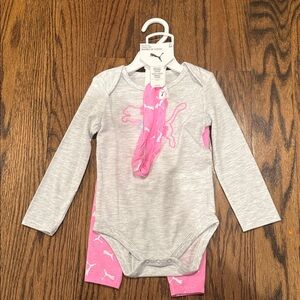 Puma Girls sz 18 months Bodysuit in Gray and Pink with headband and pants